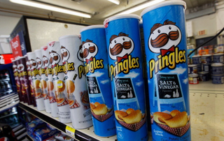 Illustration for article titled Last Call: Cheap Costco Scotch, Pringles for dinner, and delightful Japanese propaganda